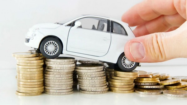 В РФ в 2021 году рекордно подорожали автомобили