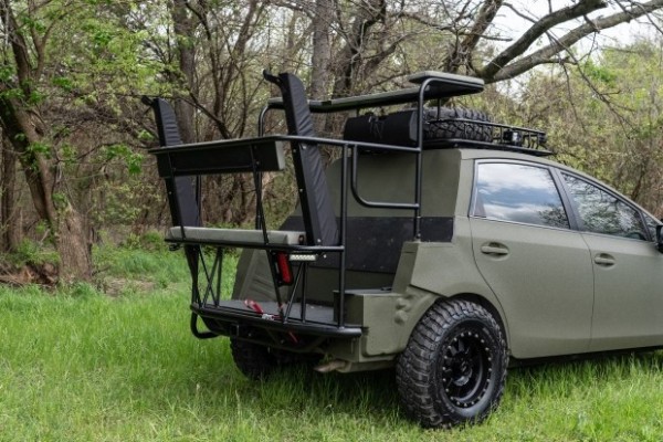 &laquo;Волк в овечьей шкуре&raquo;: Toyota Prius превратилась в машину для охоты