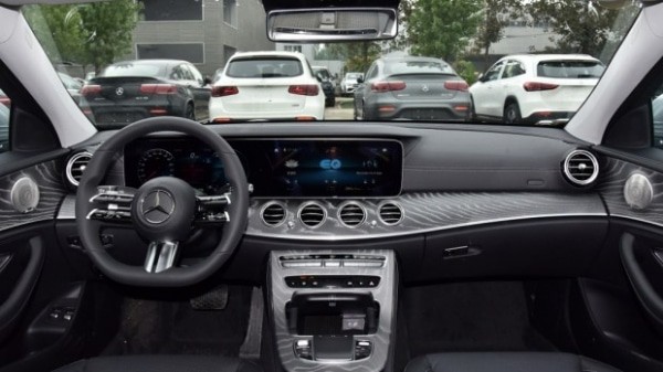 Компания Mercedes-Benz выпустила E-Class с расходом топлива 1,4 литра