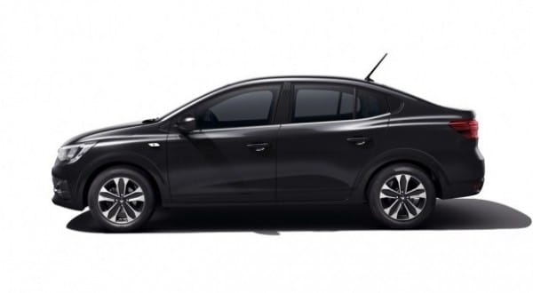 Наш новый Renault Logan: первые фото салона и подробности