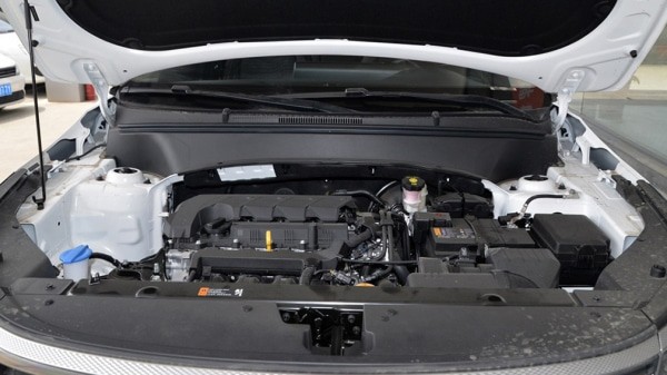 Компания Kia начала продажи обновлённого кроссовера Kia KX3