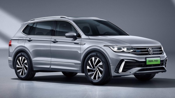 Компания Volkswagen обновила кроссовер Tiguan L