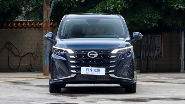 Компания GAC представила в Китае обновленный минивэн GAC M6 Pro