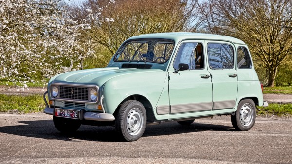 Запатентована возрождаемая модель Renault 4