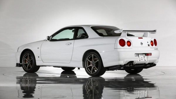 Редкий Nissan Skyline R34 GT-R V-Spec II Nur 2002 года с нулевым пробегом выставили на аукцион