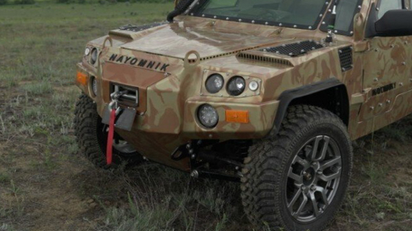 В России разработали новый компактный внедорожник