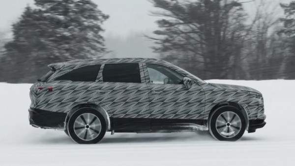 Компания Infiniti представит кроссовер QX60 второго поколения 23 июня 2021 года