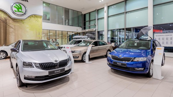 Компания Skoda объявила скидки на свои авто в России в мае 2021 года