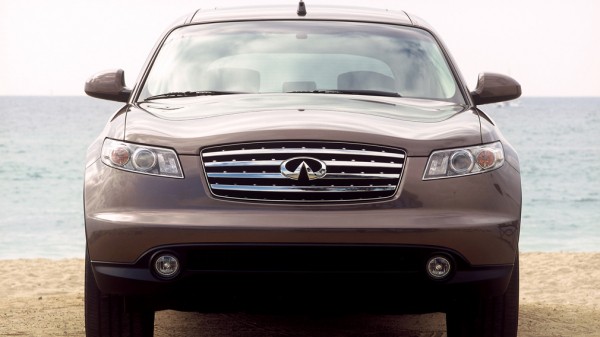 Компания Infiniti отзывает в России 483 авто из-за проблем с подушкой безопасности