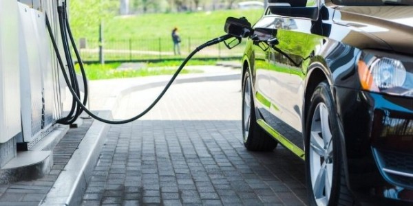 АЗС обязали опустить цены: обнародована новая максимальная цена