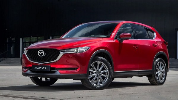 Кроссовер Mazda CX-5 нового поколения показали на рендере