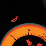 Датчики давления масла в двигателе: виды, особенности и способы проверки