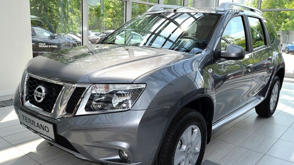 Nissan поднял цены на кроссовер Terrano в мае 2021 года