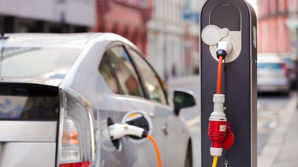 В России к 2035 году доля продаж электромобилей может достичь 25%