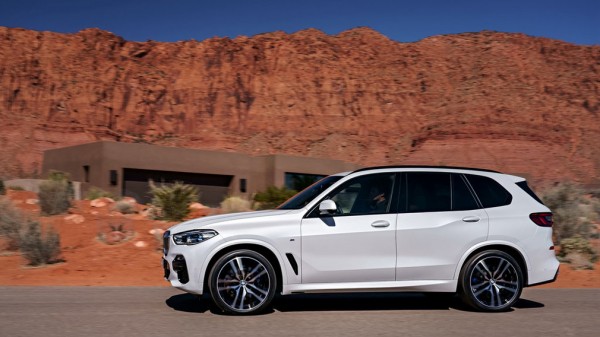 Компания BMW выпустит водородную версию кроссовера X5