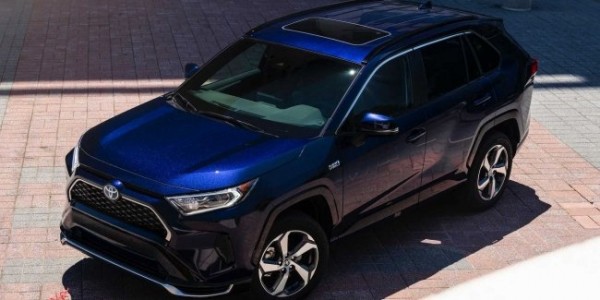 Коронавирус остановил сборку RAV4 и Lexus RX
