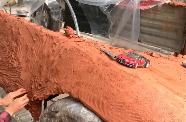 Не хватает на Bugatti Chiron? Слепите его из глины