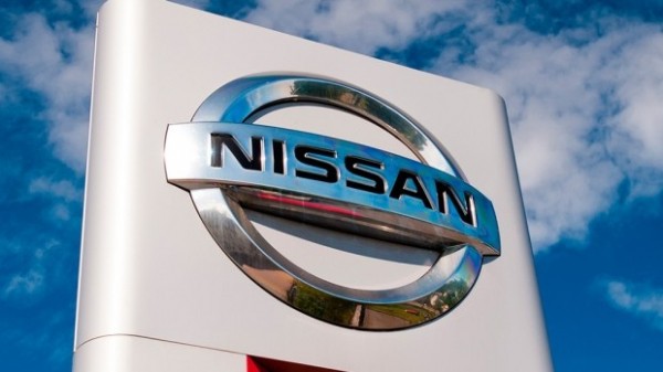 Nissan хочет поправить свое положение жертвуя Мерседесом