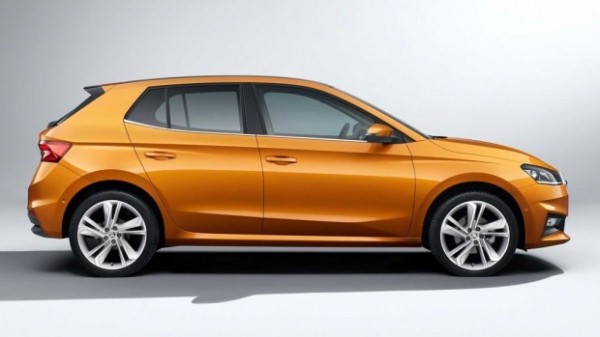 Первые изображения новой Fabia Combi