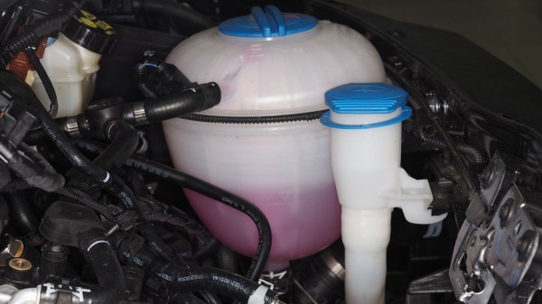 &laquo;Резать, не дожидаясь перитонита!&raquo;: как работает сервис Volkswagen &ndash; коммерческие автомобили