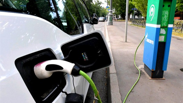 В РФ к 2030 году планируют выпускать не менее 150 тыс. электрических автомобилей в год