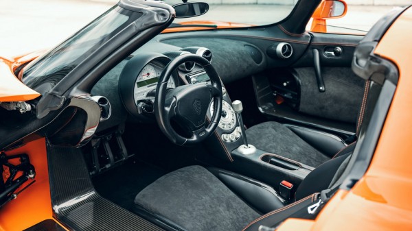 Первый экземпляр Koenigsegg CCR 2004 года выпуска выставлен на торги
