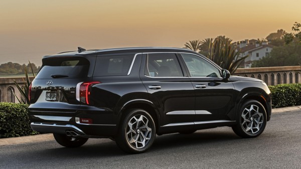 В Сети появились первые изображения обновлённого Hyundai Palisade
