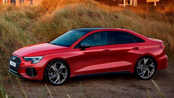 В России появились три новые спецверсии Audi A3