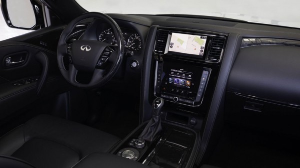 В РФ начались продажи обновлённого Infiniti QX80 2021 года