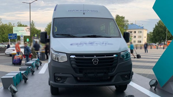 ГАЗ показал новый цельнометаллический микроавтобус семейства ГАЗель NN