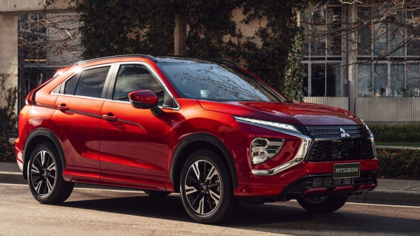 ТОП-3 кроссоверов и внедорожников на российском рынке, которые производят в Японии