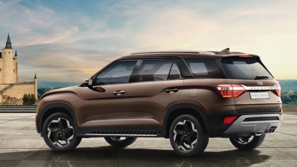 Компания Hyundai начала продажи семиместного кроссовера Creta нового поколения