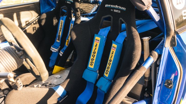 Старую раллийную Subaru Impreza Ричарда Бёрнса продали за 63 млн рублей