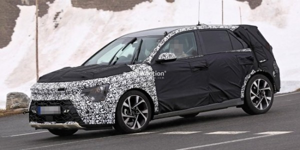 Новый KIA Niro попал на фото