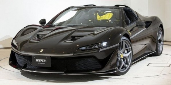 Only Japan: один из самых редких Ferrari пустят с молотка