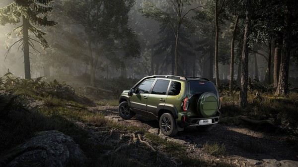 ТОП-3 проходимцев: внедорожники в заводских спецверсиях для бездорожья