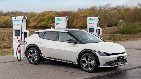 Характеристики электромобиля Kia EV6 оказались лучше заявленных