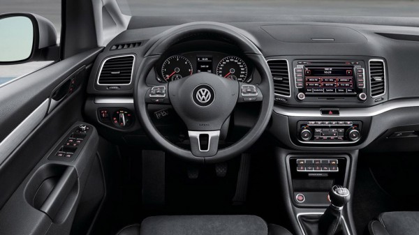 ТОП-5 семейных авто с пробегом с хорошим показателем безопасности за 1 млн рублей