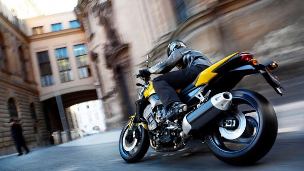 В ГИБДД напомнили о штрафах до 150 тысяч рублей за шумные автомобили и мотоциклы