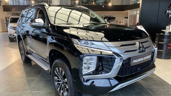 Внедорожник Mitsubishi Pajero Sport подорожал в России в июле 2021 года
