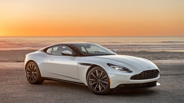 Aston Martin DB11 с двигателем AMG стал мощнее