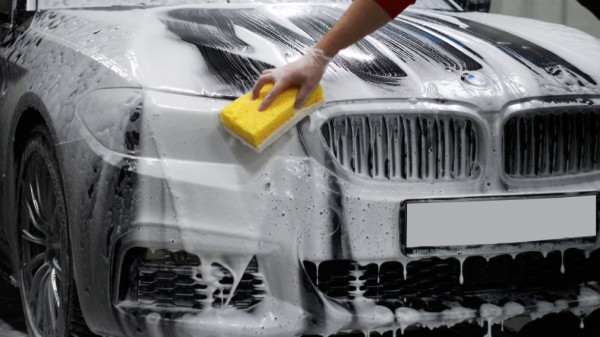 Как правильно ухаживать за автомобилем на мойке самообслуживания