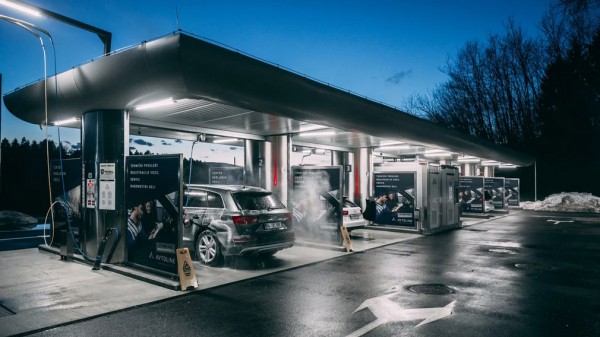 Как правильно ухаживать за автомобилем на мойке самообслуживания