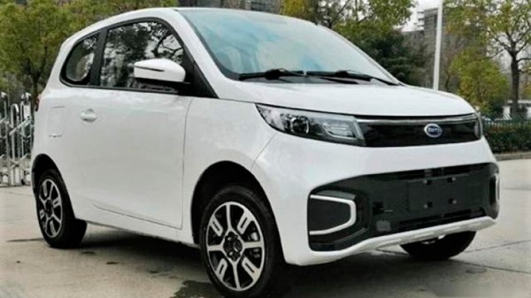 Компания Chery намерена возродить компактную модель QQ в виде электромобиля