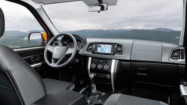 ТОП-3 проходимцев: внедорожники в заводских спецверсиях для бездорожья