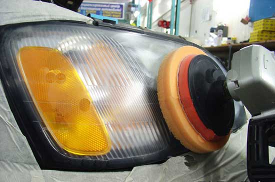 Как отполировать фары своими руками: что нужно знать