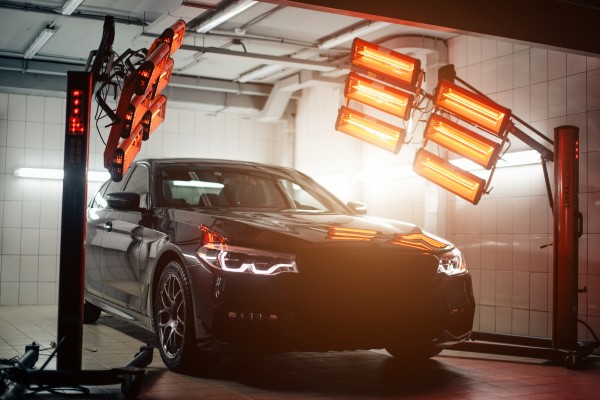 Керамика для авто в Украине: сколько стоит и как правильно наносить