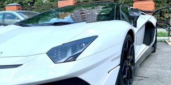 В Киеве арестовали редчайший Lamborghini Aventador