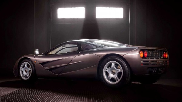 С молотка ушел самый дорогой в 2021 году автомобиль: за него заплатили более 20 млн долларов