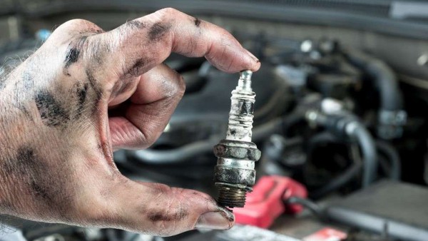 Названы 5 фатальных ошибок при замене свечей зажигания